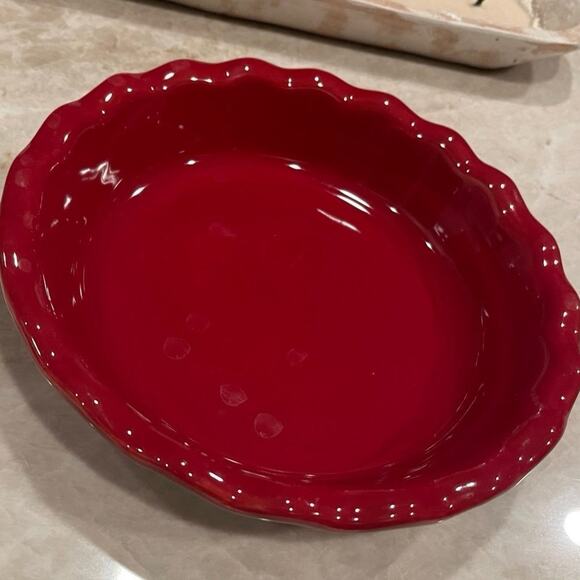 Emile Henry red pie dish 9” France - Picture 1 of 12